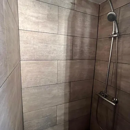 Bungalowdorf Briesensee 펜션 *